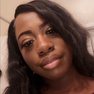 Meet your Posher, Keyana